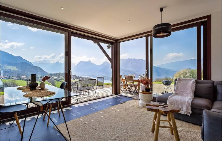 Chalet pour 2 personnes, avec terrasse et vue sur le lac sur le Lac d'Annecy - 2