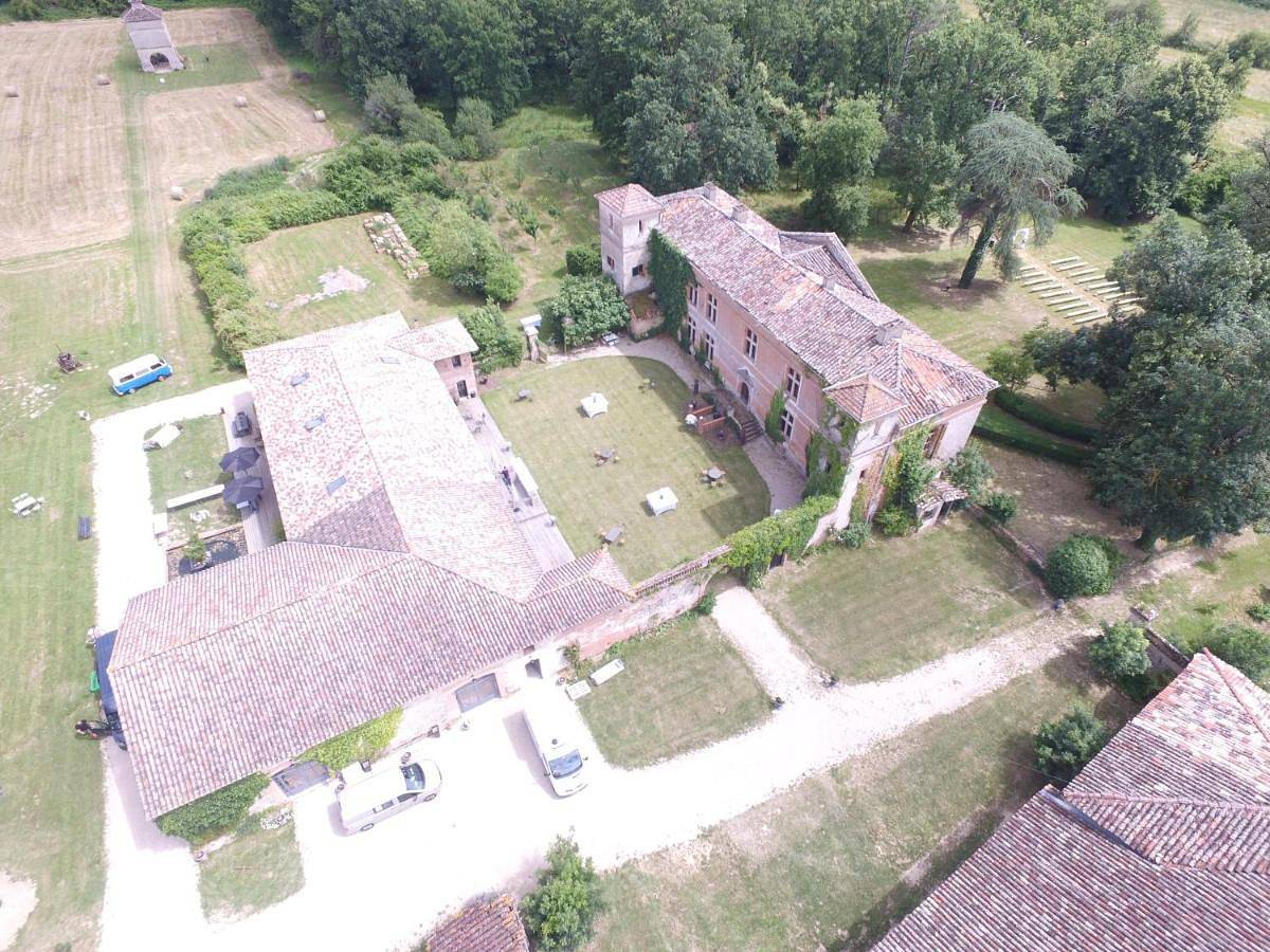 Quadruple Room with Garden View in Nègrepelisse, Tarn-et-Garonne