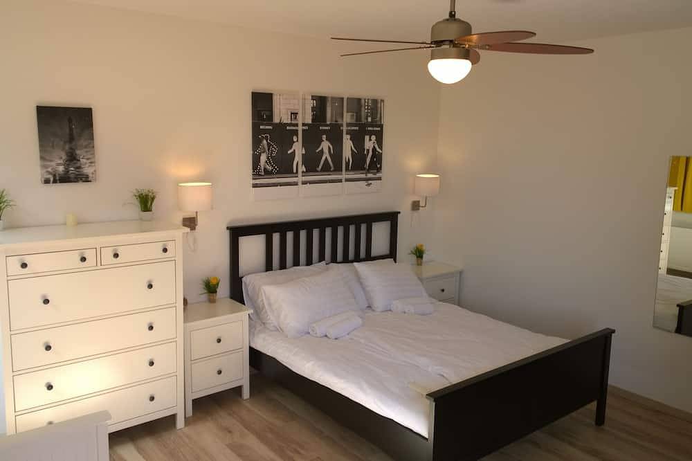 Entire apartment, View from Budapest apartment in Budapest, Central Hungary