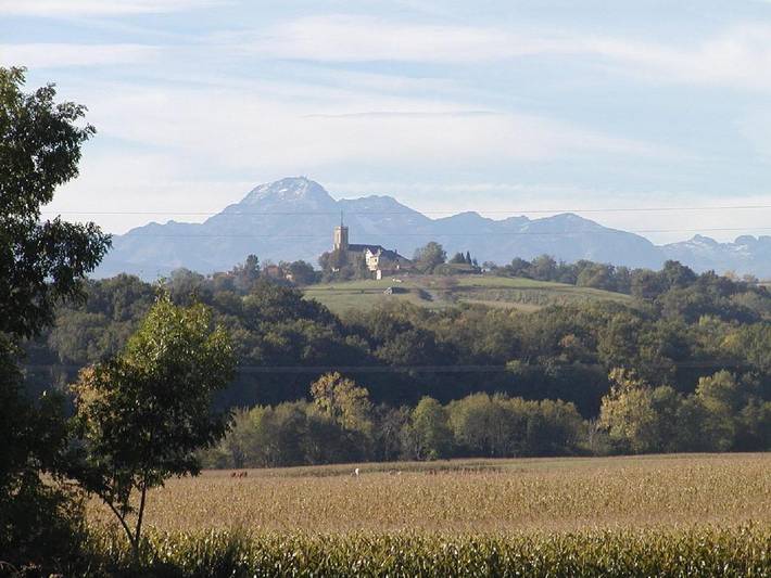 Gîte pour 6 personnes, avec vue et jardin à Libaros - 3