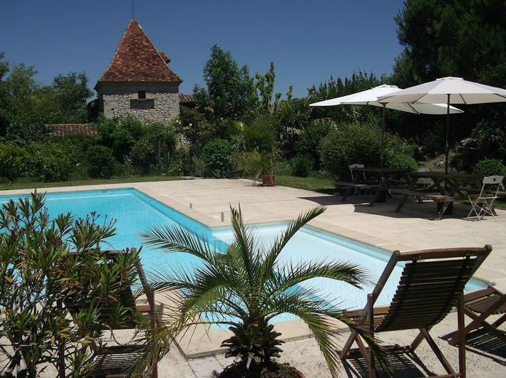 Gîte pour 11 personnes, avec piscine ainsi que jardin et terrasse - 1