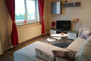Ferienwohnung für 3 Personen, mit Terrasse und Garten in Bleialf