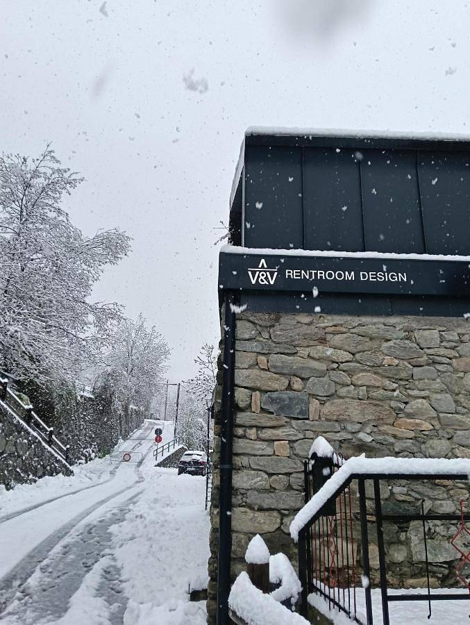 Gîte pour 2 personnes, avec vue et jardin dans Roisan - 4