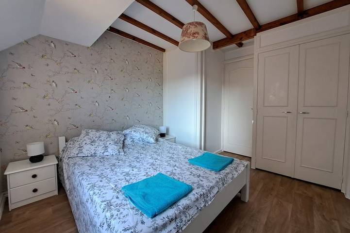 Location de vacances pour 5 personnes, avec jardin et piscine à Saint-Aubin-de-Nabirat - 2