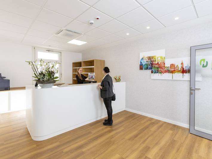Ganze Ferienwohnung, Leben wie im Hotel by Helios - Einbettzimmer mit eigenem Bad und feststehenden Bett in Hildesheim, Landkreis Hildesheim