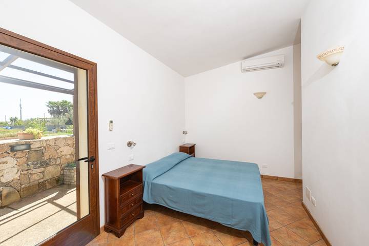 Room 'Angeli Nel Salento - C H - Mare' with Private Terrace, Wi-Fi, and Air Conditioning in Santa Cesarea Terme, Lecce-provinsen