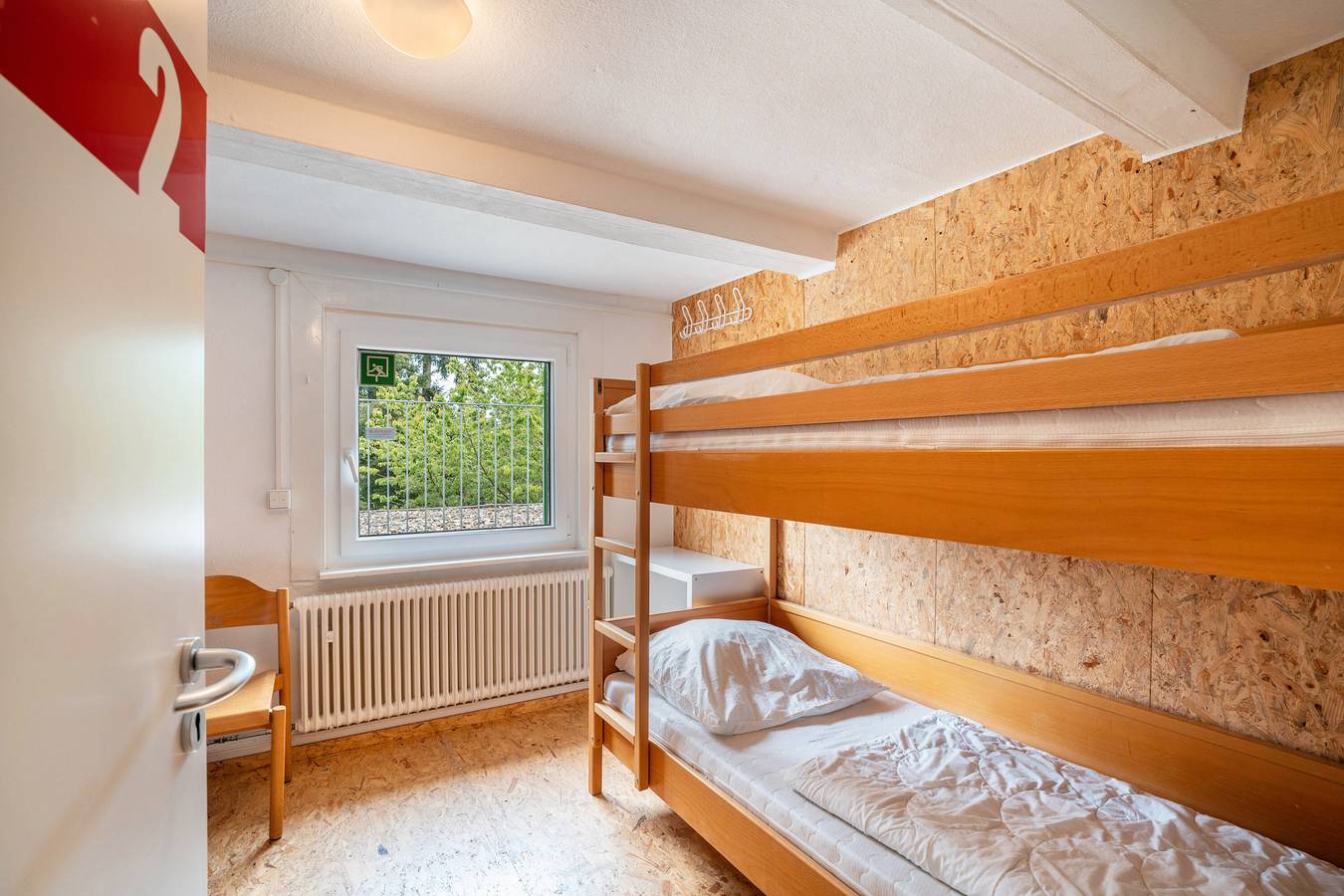 'Naturerlebnishaus Gaistal 32' mit Bergblick, privater Terrasse und Wi-Fi in Bad Herrenalb, Nordschwarzwald
