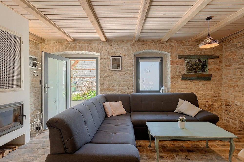 Wunderschönes Haus in Krnica in Marčana, Südküste Istrien