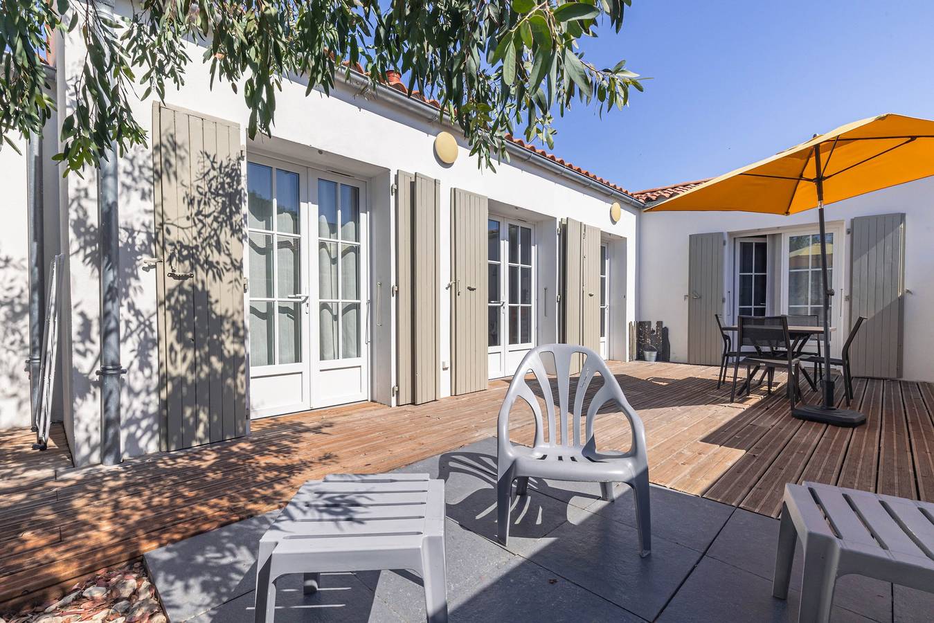 Casa de vacaciones «Pequeña Casa Cómoda para 4» con terraza, jardín privado y Wi-Fi in Saint-Pierre-d'Oléron, Côte de Beauté