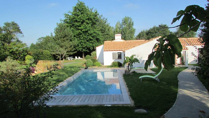 Chambre d’hôte pour 2 personnes, avec piscine et jardin en Vendée - 2