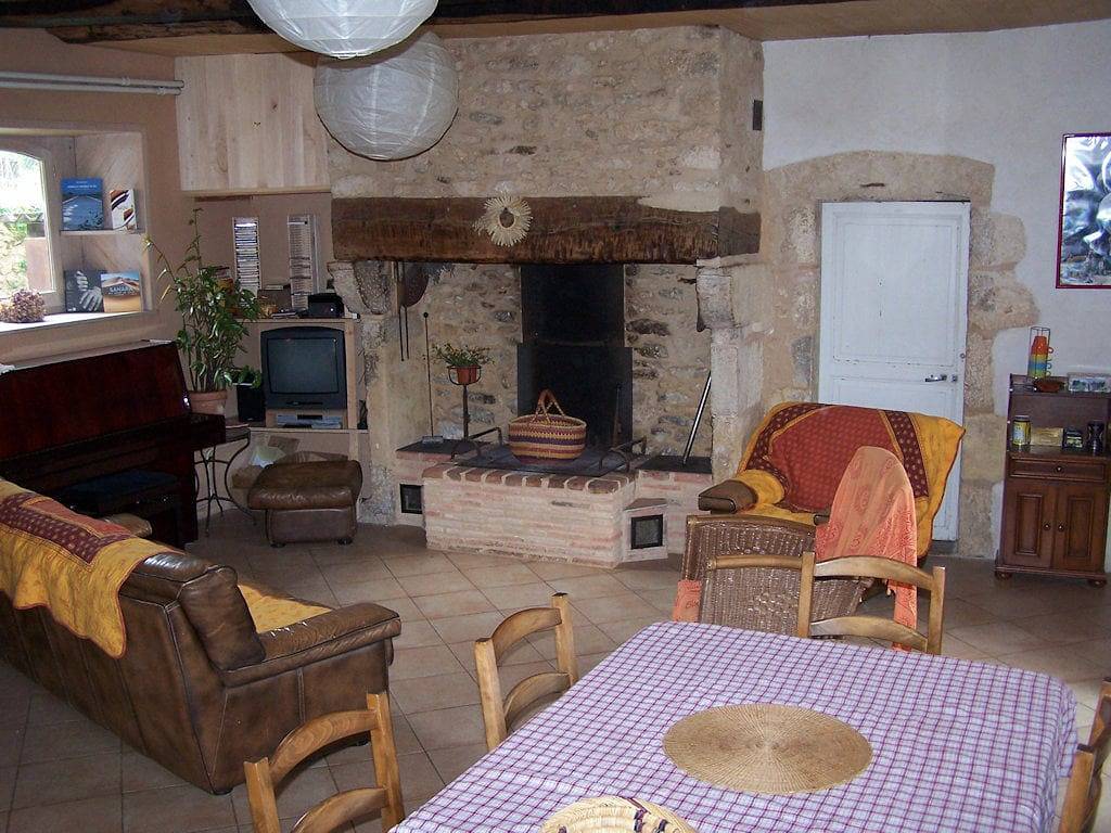 Le gîte du Soi - Chambre 2 in Le Buisson-de-Cadouin, Périgord Pourpre
