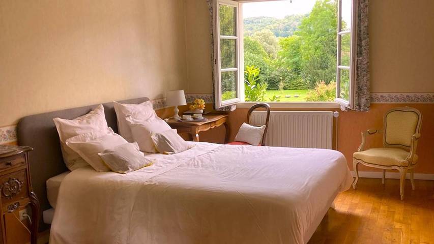 Chambre d’hôte pour 3 personnes, avec jardin et terrasse dans Neufchâteau - 2