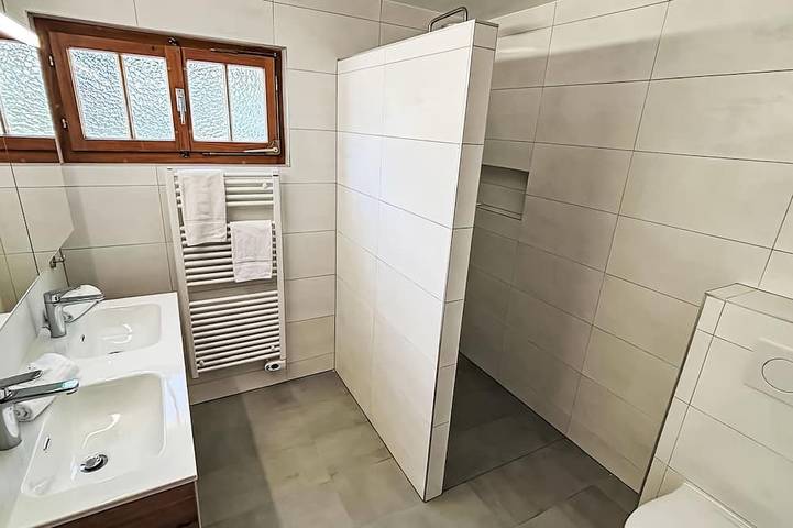 Chalet Les 3 Marmottes in Gruyères, Kanton Freiburg