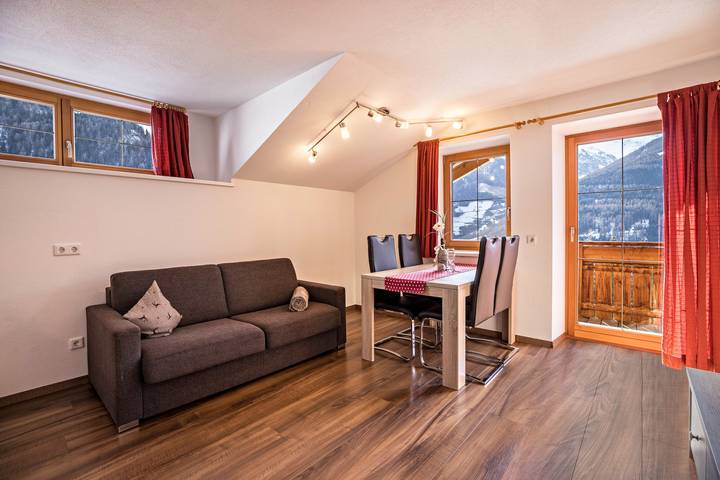 Ferienwohnung für 4 Personen, mit Balkon und Garten in Südtirol - 2