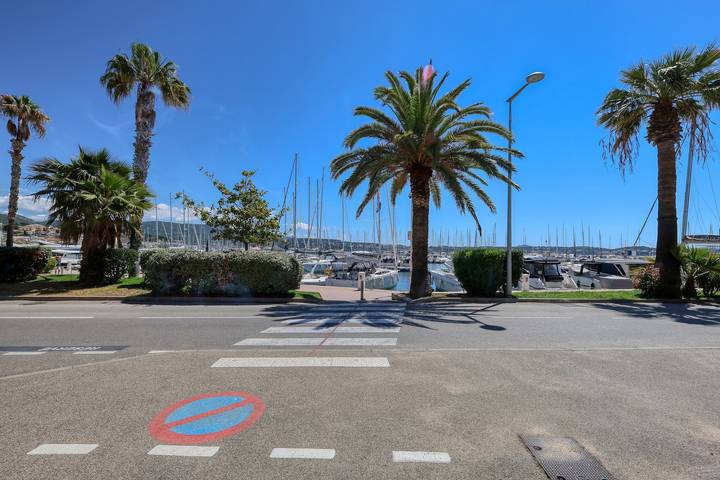 Ferienwohnung für 2 Personen, mit Terrasse in Bandol - 2