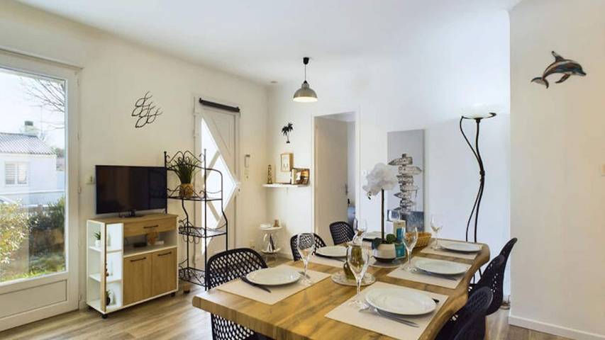 Appartement de vacances pour 7 personnes, avec jardin et piscine