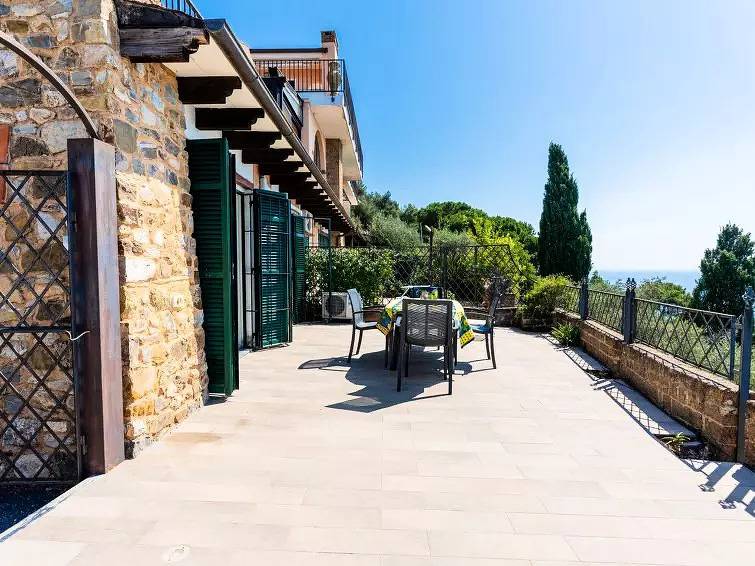 Ganze Wohnung, 2 Zimmer 5 Personen in Poggi (Imperia), Imperia