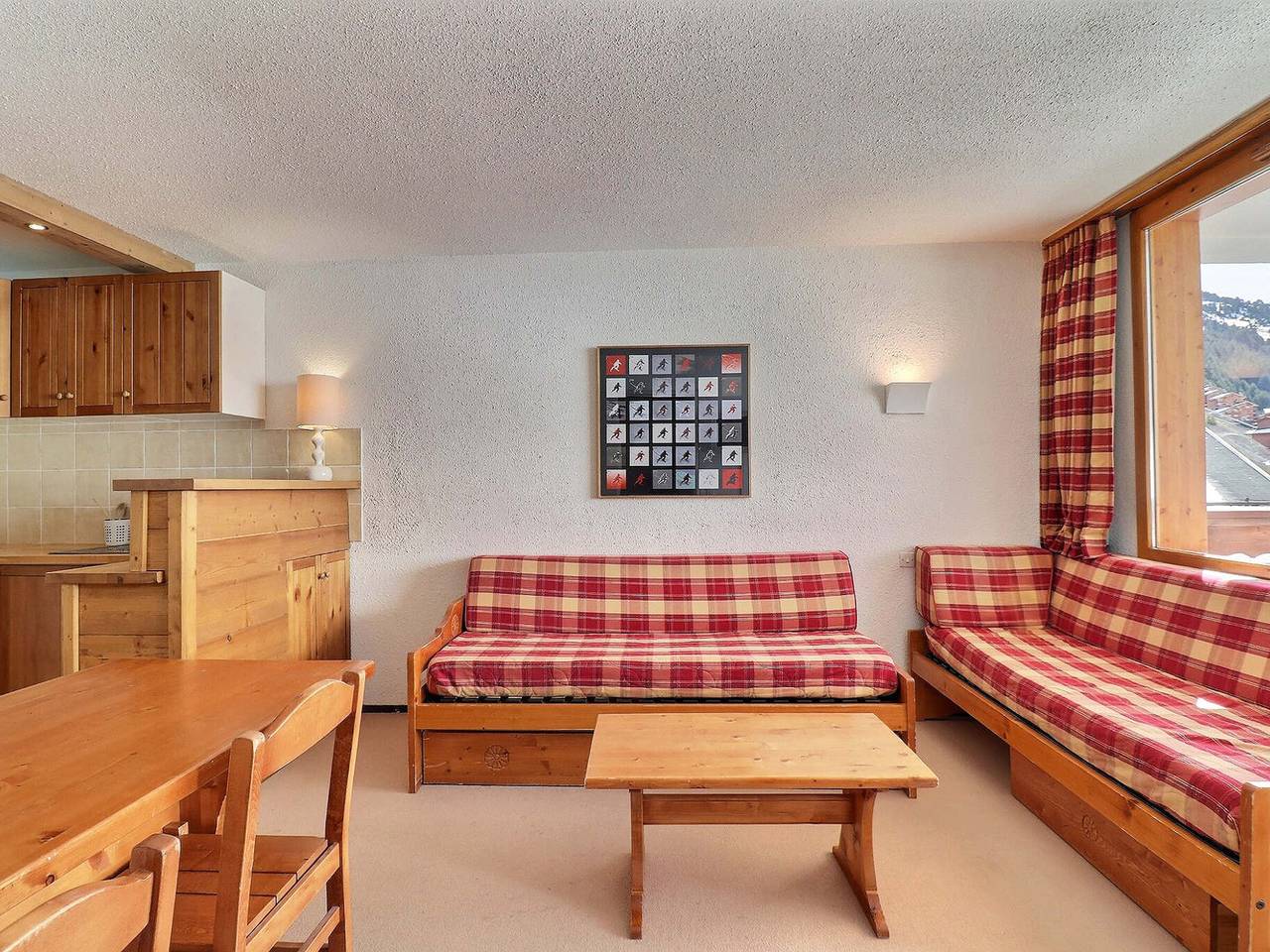 Ganze Wohnung, Gemütliche 2-Zimmer-Wohnung, Südbalkon, direkt an der Piste! in Méribel-Mottaret, Les Allues