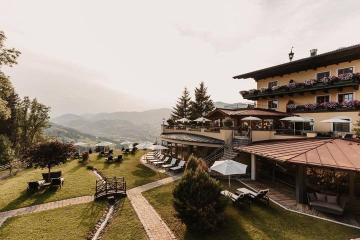 Hotel für 4 Personen, mit Garten und Pool sowie Sauna, mit Haustier - 1