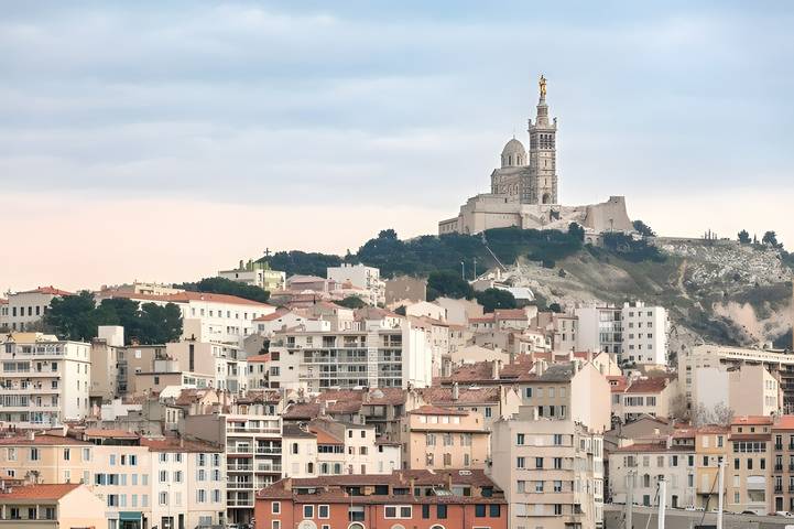 Ferienwohnung für 8 Personen, mit Balkon in Marseille