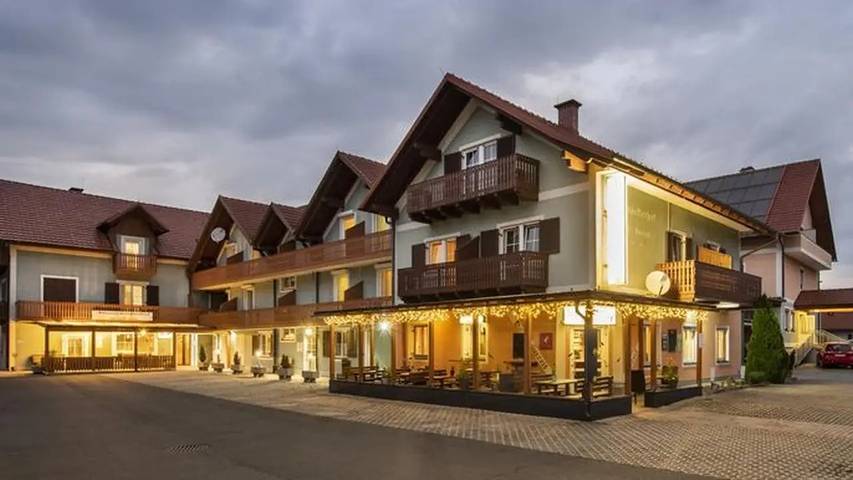 Zimmer für 2 Personen, mit Balkon - 1
