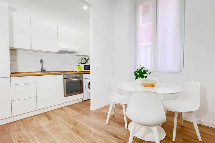 Appartamento intero, Casa Macrì in La Spezia (Città), La Spezia