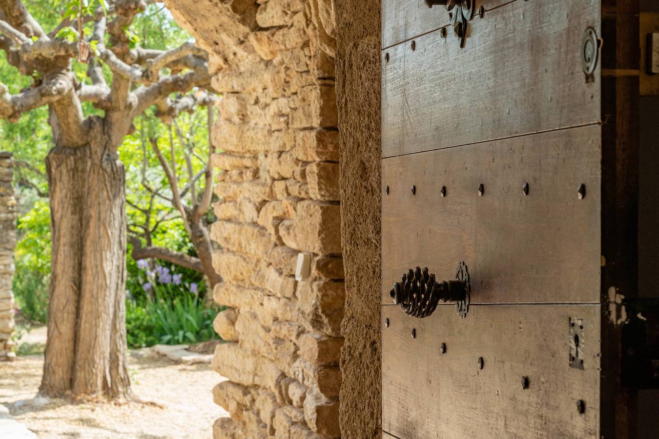 L'Evasion: Traditioneel Provencaals huis te huur met zwembad in Cabrières-d'Avignon, Parc naturel régional du Luberon