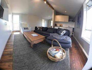 Bed And Breakfasts for 2 Guests in Fish Creek (Victoria), Shire of South Gippsland, Picture 1