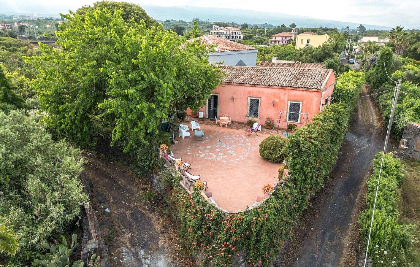 Acogedor apartamento de 1 dormitorio con wifi, aparcamiento y terraza in Pozzillo, Acireale