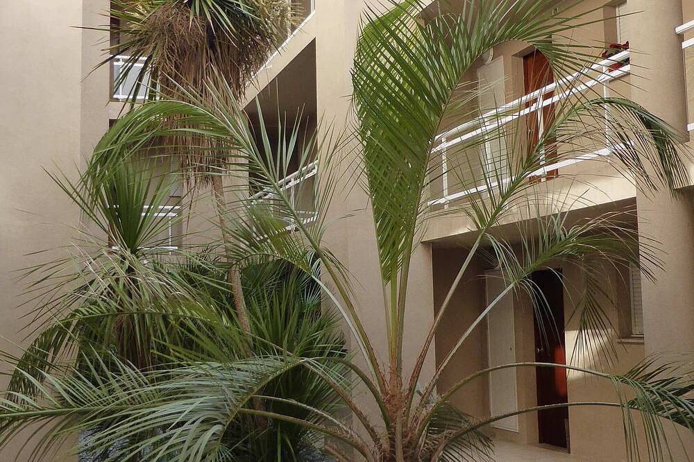 Appartamento intero, Beautiful flat , rated 2 stars on the beach  in Santa Lucia di Moriani, Corte e dintorni