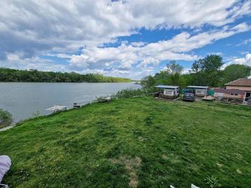 Camping pour 4 personnes, avec jardin, animaux acceptés en Bulgarie