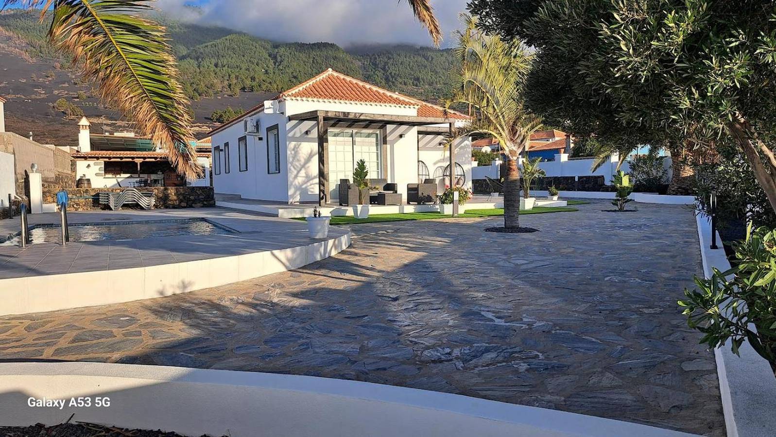 Ganze Wohnung, Ferienwohnung 'Amalava' mit Meerblick, Wi-Fi und Klimaanlage in Los Llanos de Aridane, La Palma Süd