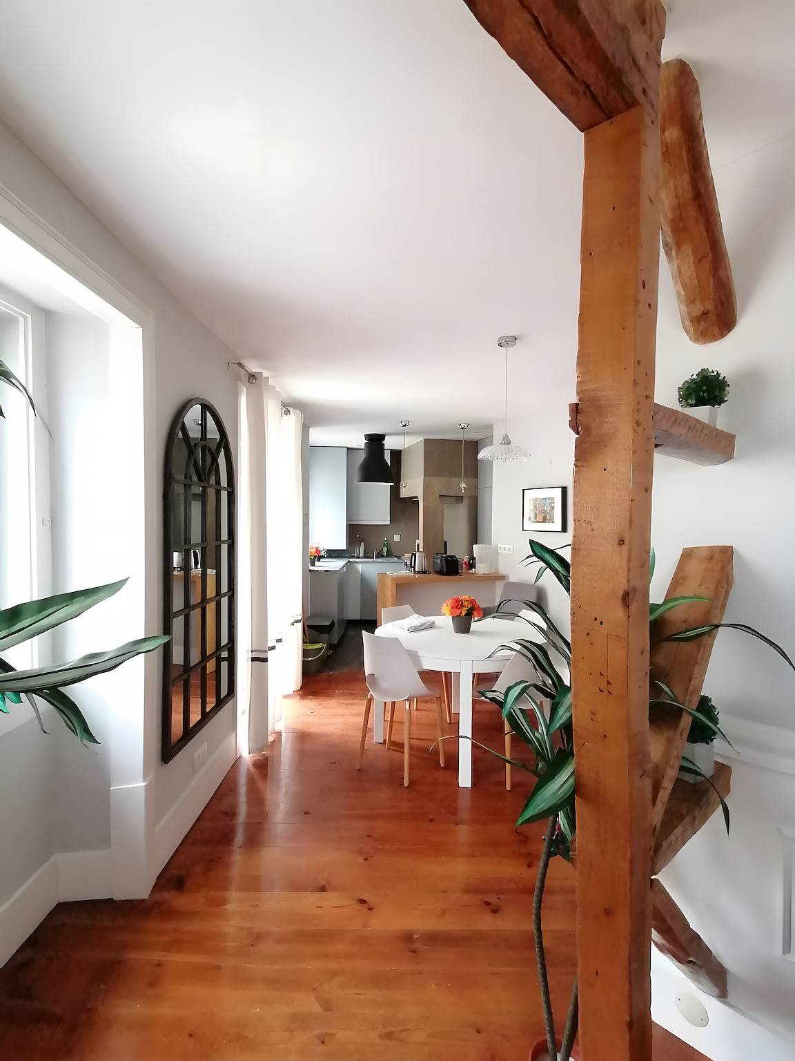 Geheel appartement, Appartement 'Duque Chiado - Lisbonbreaks' met Balkon, Wifi en Airconditioning in Sacramento, Santa Maria Maior