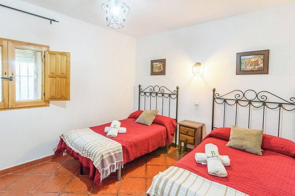 Casas de Paquita - La Casa de Paquita Montefrío by Ruralidays in Montefrío, Granada Province