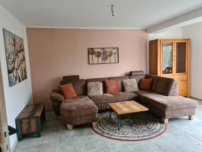Ferienwohnung für 6 Personen, mit Balkon und Garten sowie Ausblick in Pelm