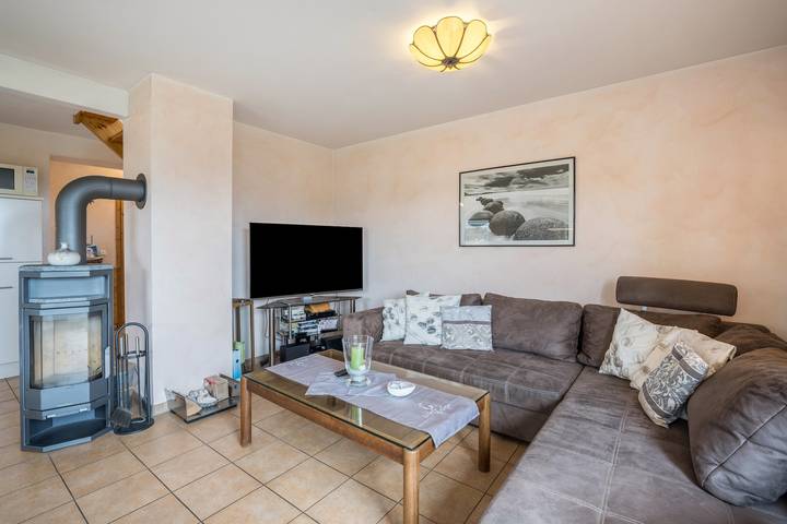 Ganze Wohnung, Nachhaltige Ferienwohnung "Lichtblick" mit privater Terrasse, privatem Garten, Wlan und Wallbox in Brenkenhagen, Grömitz