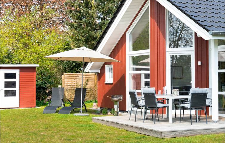Gemütliches 1BR mit Parkplatz, Terrasse & WiFi - 1km zum Warder Beach in Krems II, Kreis Segeberg