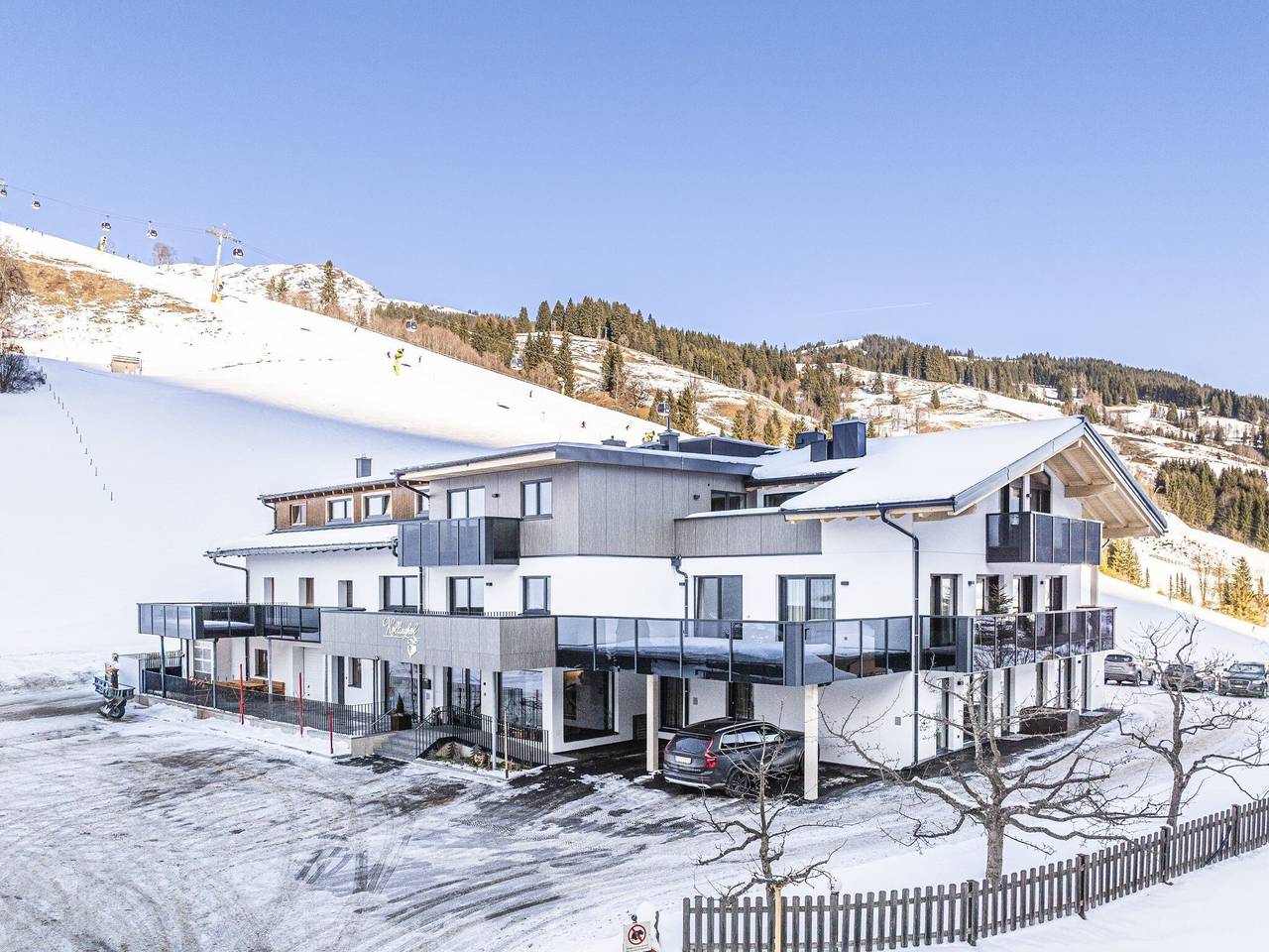 Geheel appartement, Ski-in appartement met sauna in huis in Hinterglemm, Saalbach-Hinterglemm