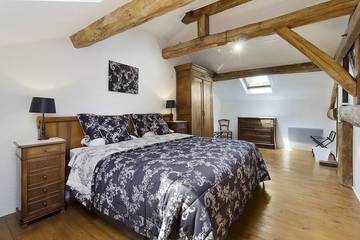 Gîte pour 5 personnes, avec piscine et jardin à Auvillar