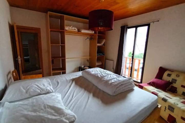 Location de vacances pour 8 personnes, avec terrasse dans Office de Tourisme de Loudenvielle - 3