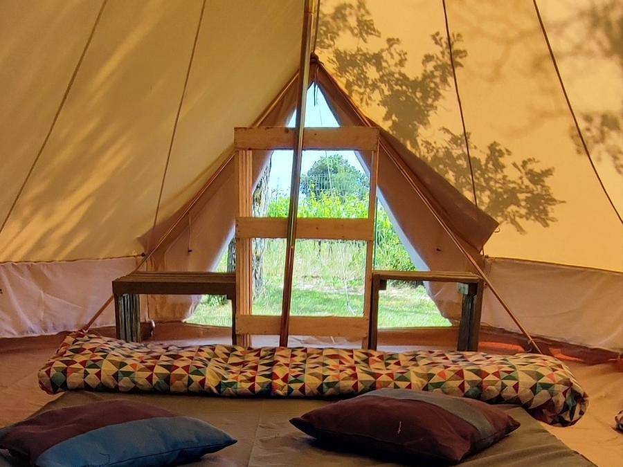 Camping Carrefour De L'Ardèche - Tente 4 personnes - Tipi in Saint-Remèze, Privas