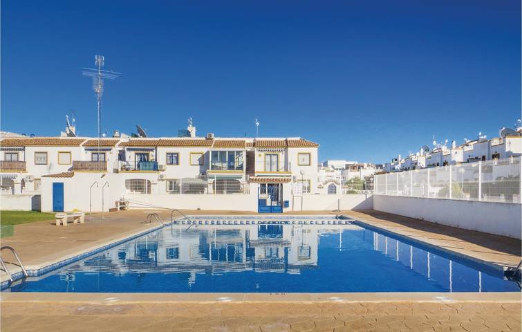 Ferienhaus für 6 Personen, mit Terrasse und Pool in Torrevieja - 3
