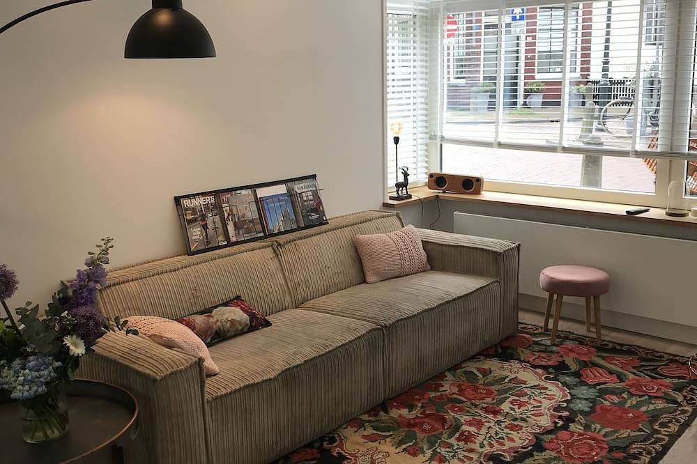 New renovated House in old city center  in Hoorn, Markermeer