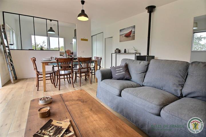 Gîte pour 6 personnes, avec jardin et terrasse, animaux acceptés en Cotes-d'Armor - 3