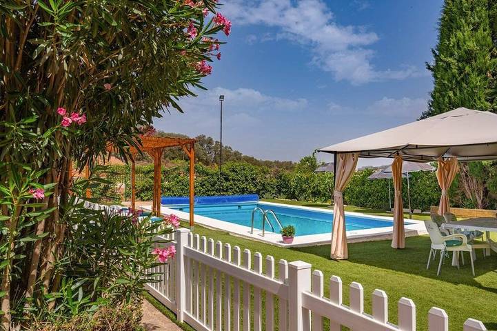 Chalet para 8 personas, con jardín - 1