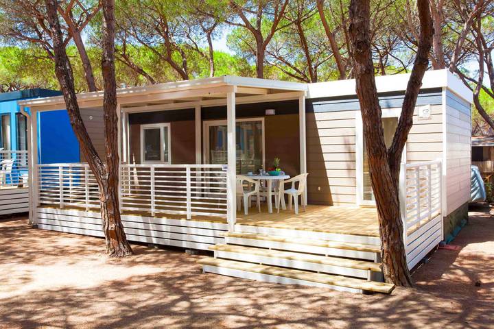 Camping voor 6 personen, met balkon op Sardinië