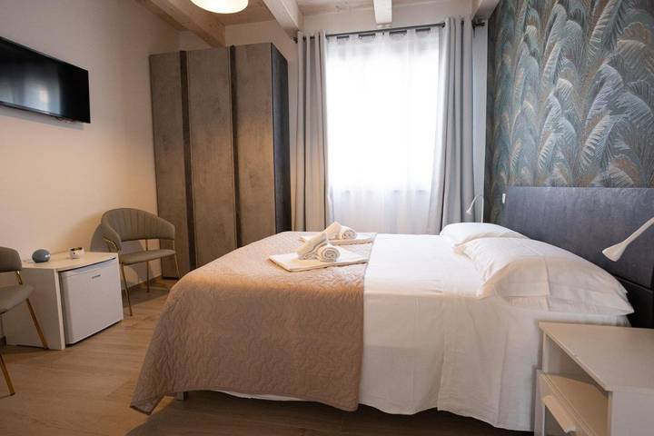 Location de vacances pour 2 personnes, avec Terrasse ainsi que Jardin et Vue à Cupra Marittima - 4