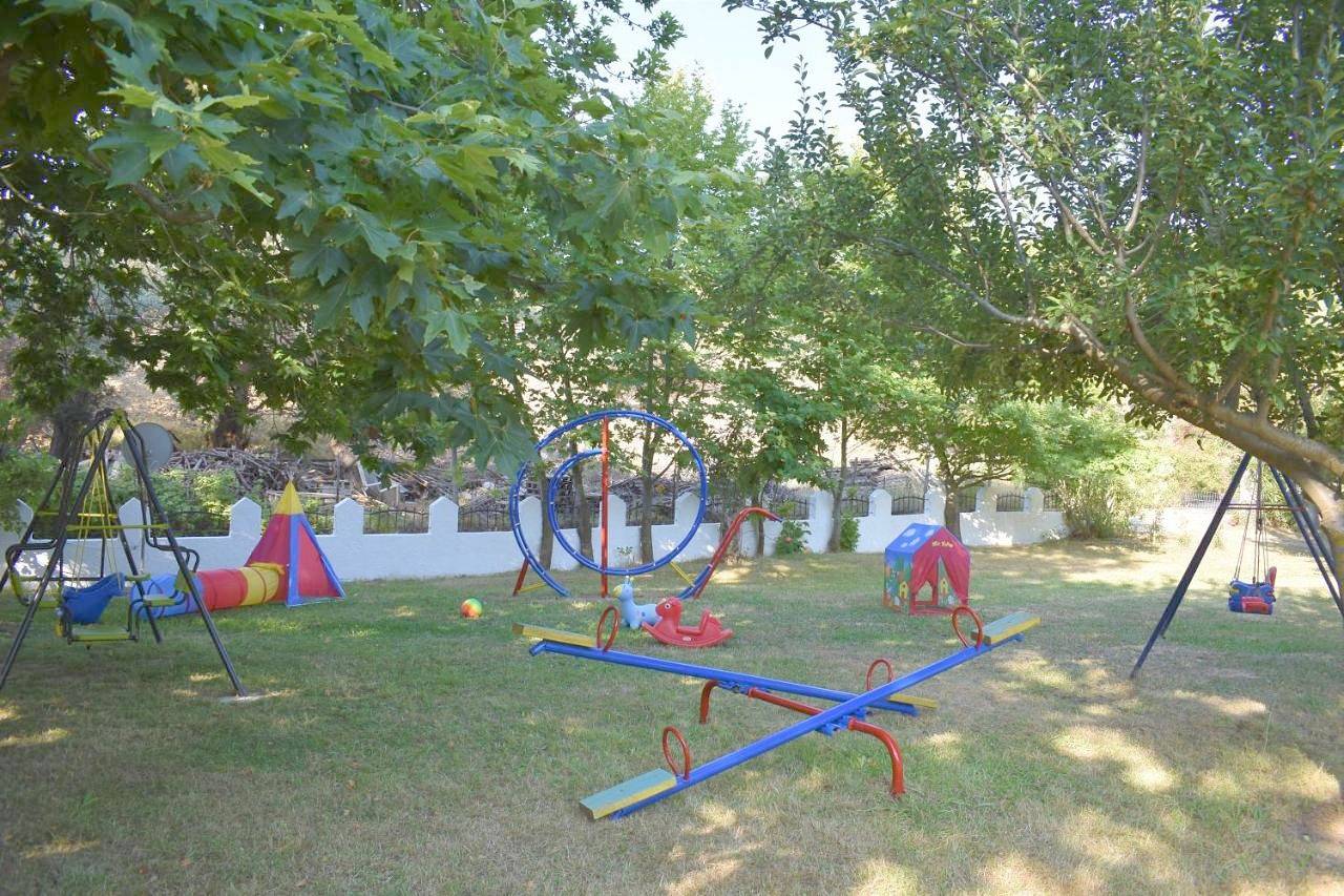 Hotel Zachos in Troulos, Sporades