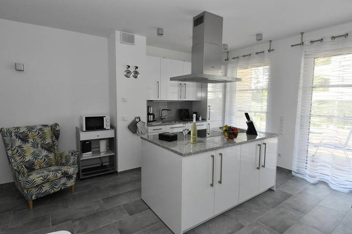 Ferienwohnung für 4 Personen, mit Ausblick und Garten in Bensheim - 3