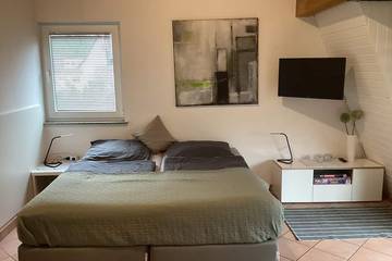 Ferienwohnung für 2 Personen, mit Balkon in Bergisch Gladbach